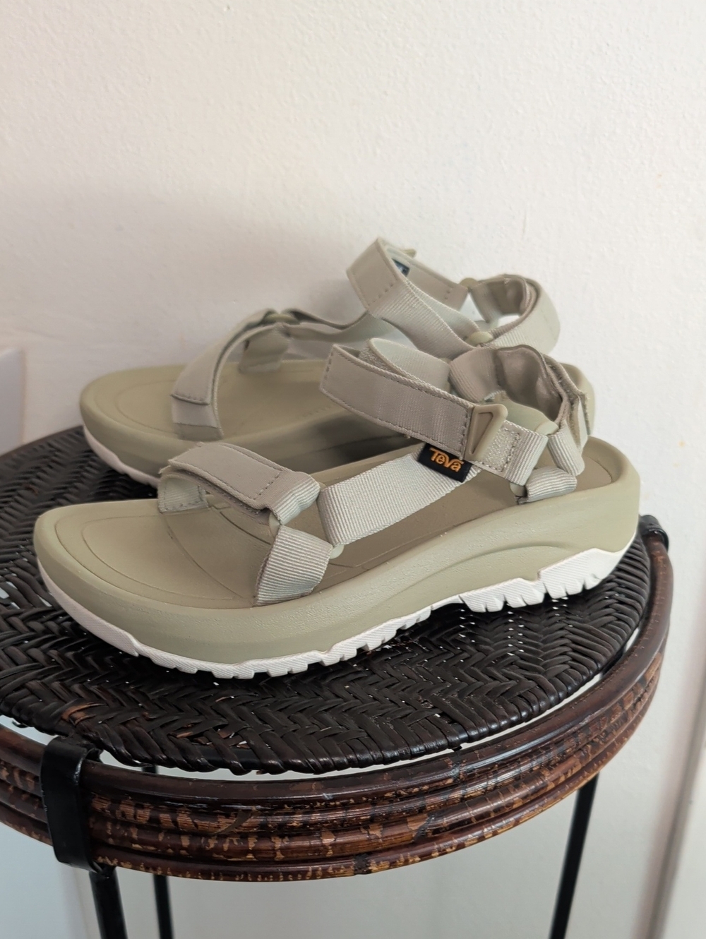 TEVA WOMEN HURRICANE XLT2 AMPSOLE EUCALYPTUS SPORTS SANDALS US 8 / EU 39 / UK 6